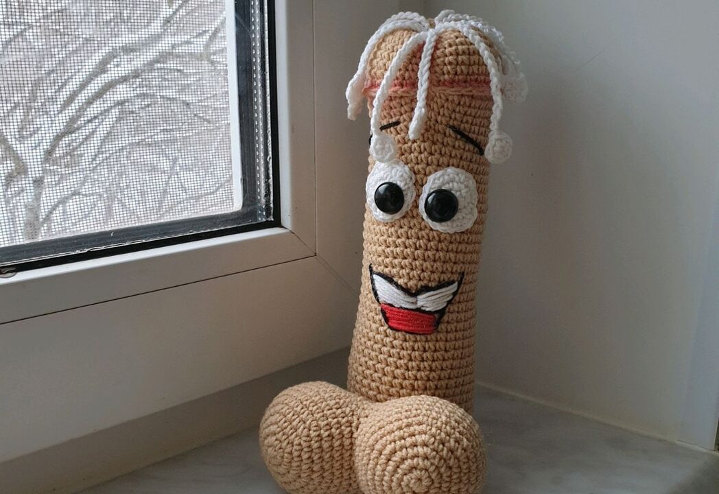 Knitted toys symbolize an enlarged penis